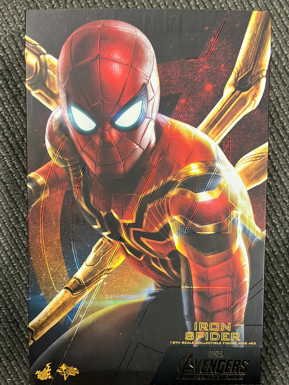 Sideshow Hot Toys 1/6 Scale Iron Spider “Avengers Infinity War”
