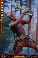 SIDESHOW HOT TOYS DEADPOOL (BATTLING VERSION) - MMS782 {DEADPOOL & WOLVERINE}
