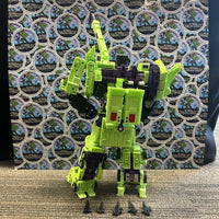 Transformers- “Transformers: The Movie” Studio Series 86’ Constructicon Combiner Devastator Complete Set 6 Deluxe Class Action Figures