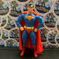 NECA- “DC” Superman w/ Cloth Cape (Alien 2-Pack) 1/12 Scale Action Figure
