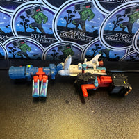 Transformers- “Transformers: Armada” Requiem Blaster Minicon Skyblast Space Team Action Figures