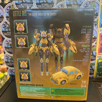 Transformers- Collection Space CS-01/CS01 “Little Bee: The Least Likely Is The Safest” Robot Girl Poseable Action Figure (CIB)