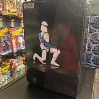 Gentle Giant- “Star Wars Episode II: Attack of the Clones” Clone Trooper Lieutenant (2012 Convention Exclusive 185/600) Statue