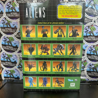 NECA- “Aliens” Night Cougar Alien 7" Poseable Action Figure