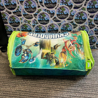 Skylanders- Skylander Storage Duffel Bag/Carrying Case “Skylanders Spyro’s Adventure” Toys-To-Life Accessory