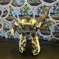 Transformers- “Transformers: The Bumblebee Movie” Autobot Wheeljack Studio Series Action Figure