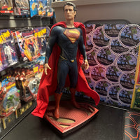 DC Comics- “Superman: Man of Steel” DC Collectibles Icon 1/6 Statue