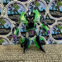Transformers- “Transformers: Prime” Dark Energon Knockout Deluxe Class Poseable Action Figure