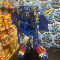 Transformers- “Transformers: Age of Extinction” Optimus Prime Leader Class Action Figure