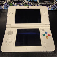NINTENDO *NEW* 3DS CONSOLE - SUPER MARIO WHITE EDITION (OPEN BOX)