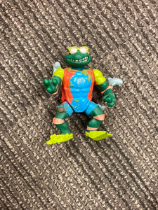 TMNT 1990 Mike the Sewer Surfer
