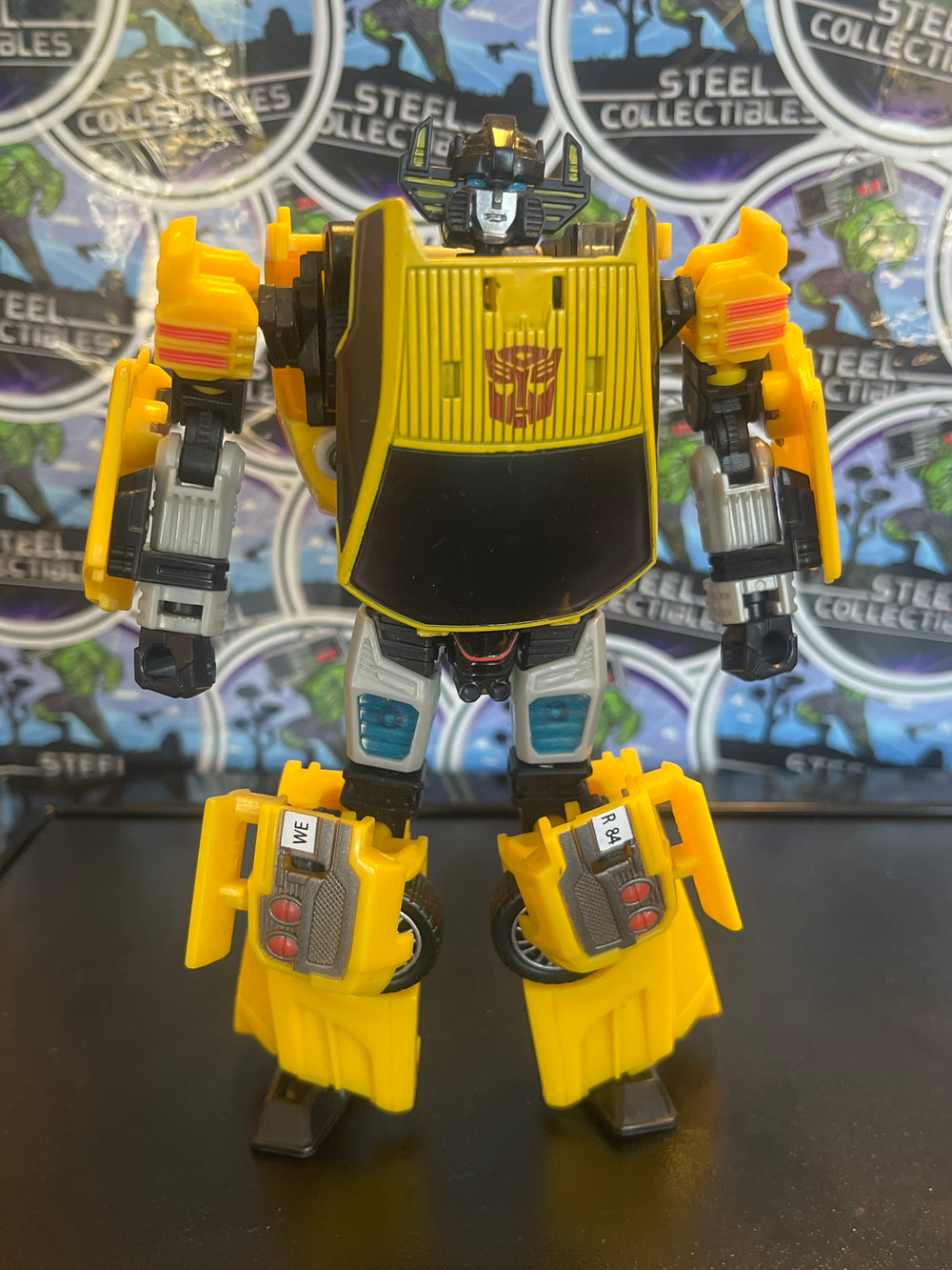Transformers Universe Sunstreaker