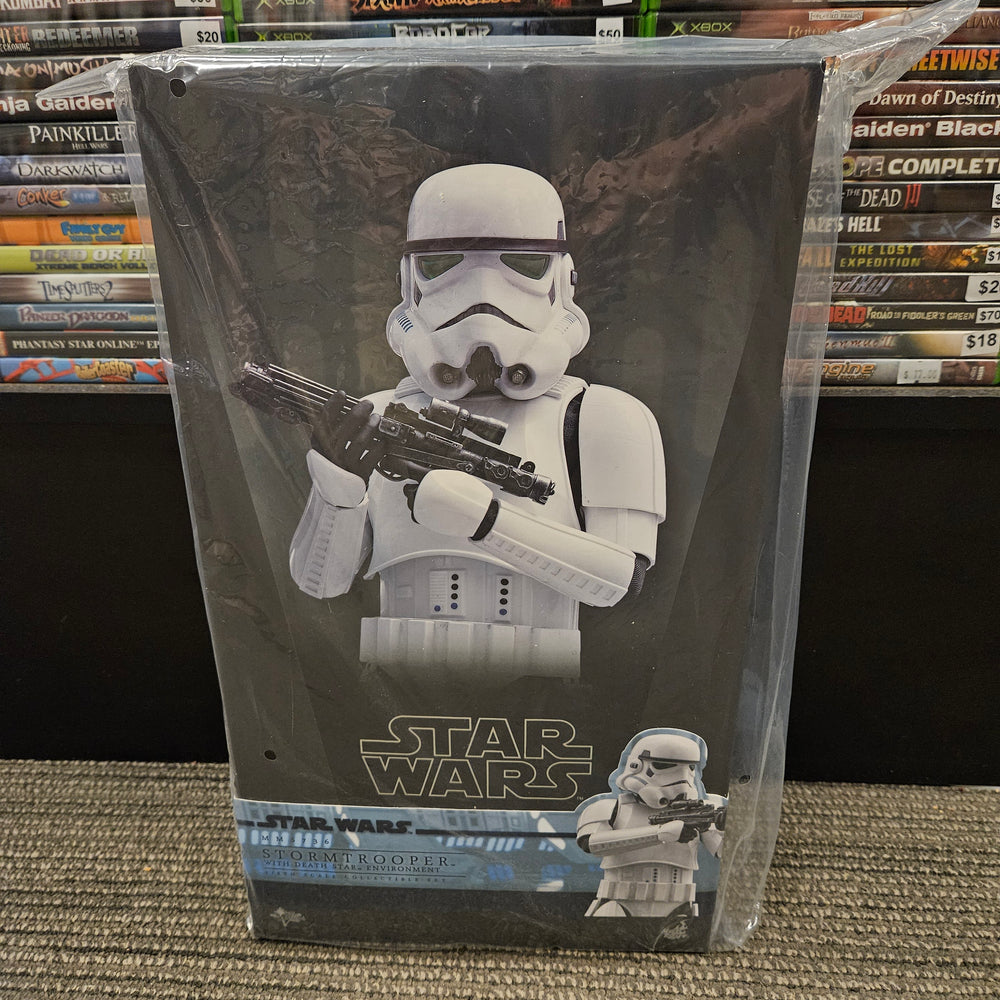 Sideshow Hot Toys Stormtrooper With Death Star Environment MMS736