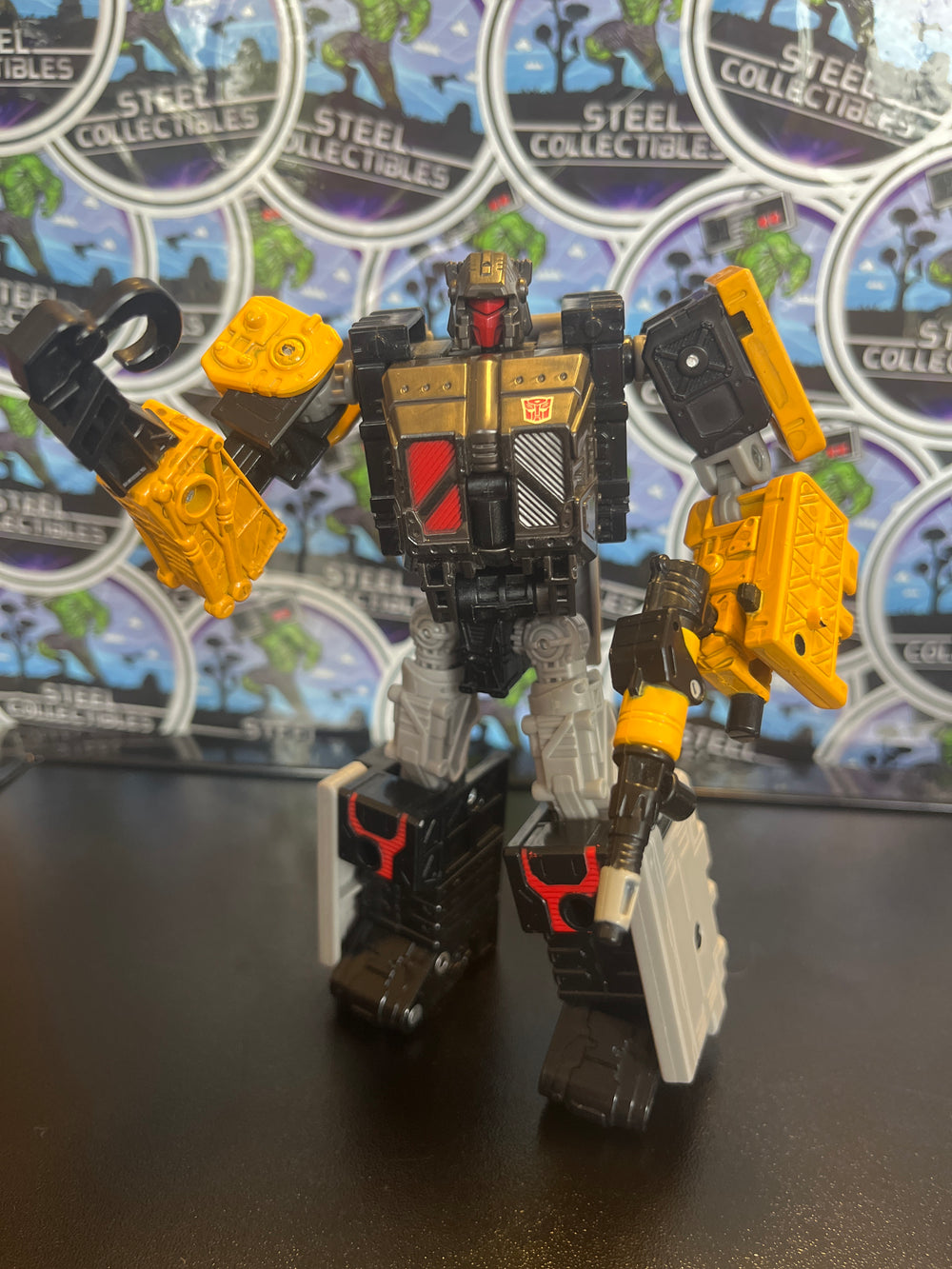 Transformers Earthrise Ironworks