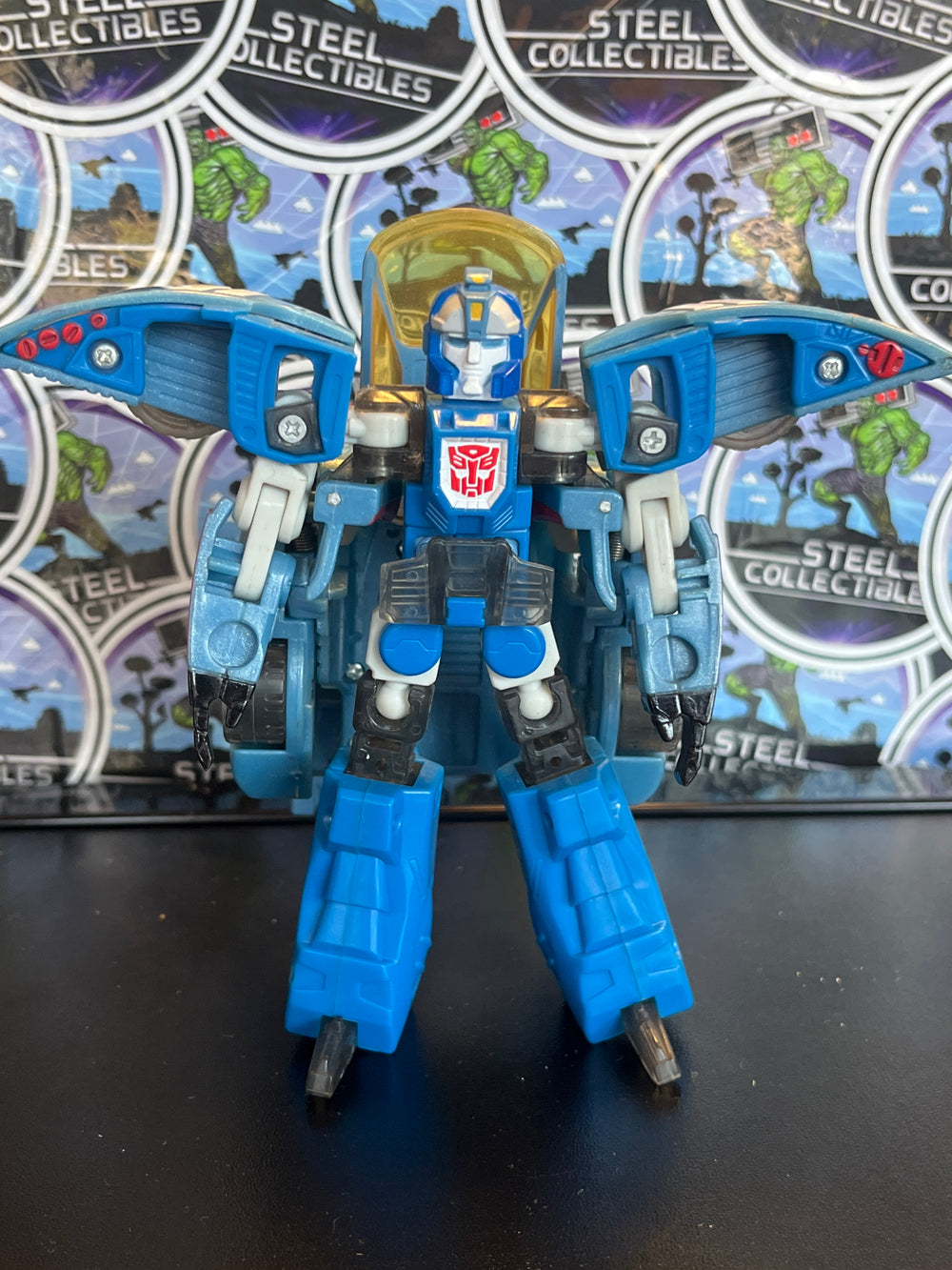Transformers Cybertron Blurr (No Weapons)