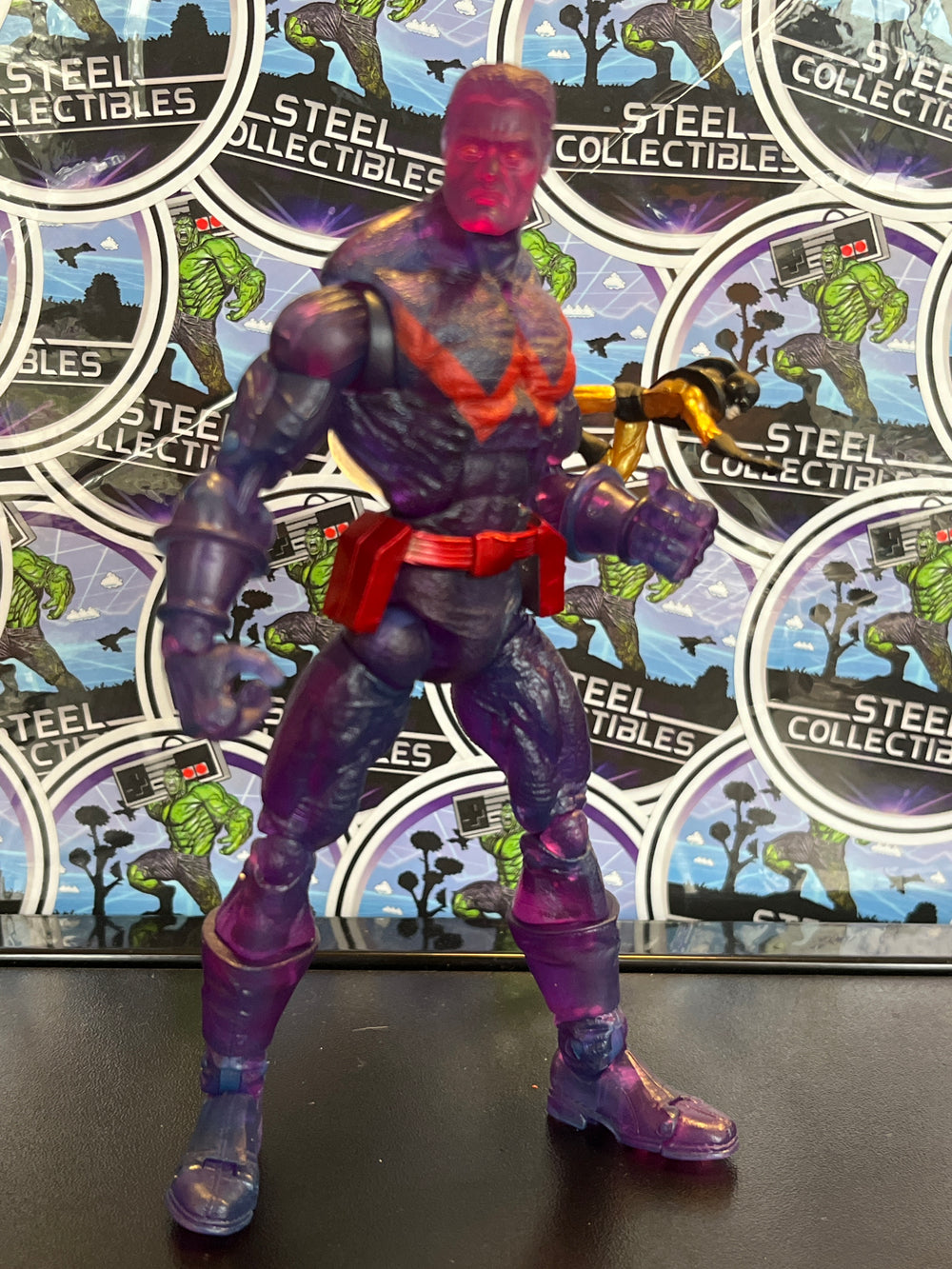 ToyBiz Marvel Legends Wonder Man (Power Up Variant)