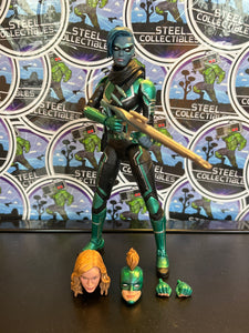 Marvel Legends Captain Marvel (Starforce)