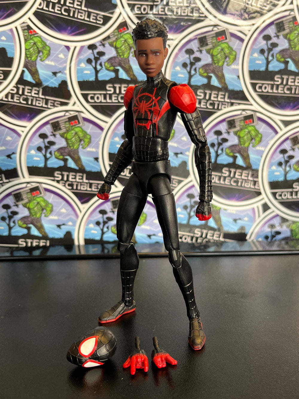 Marvel Legends Miles Morales (Into the Spider-Verse)