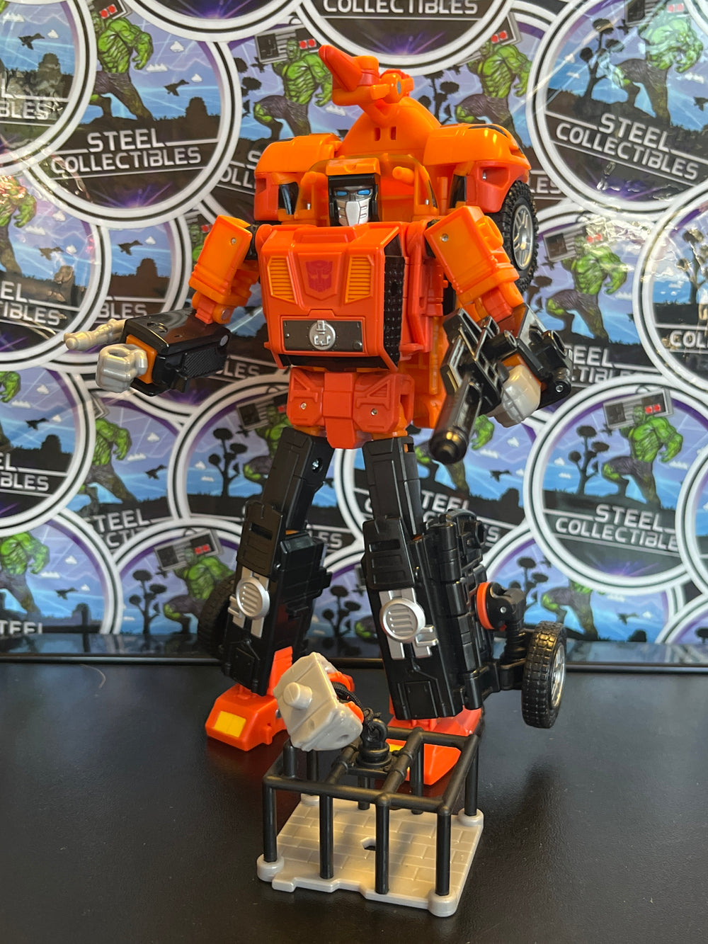 Transformers Legacy Leader Sandstorm