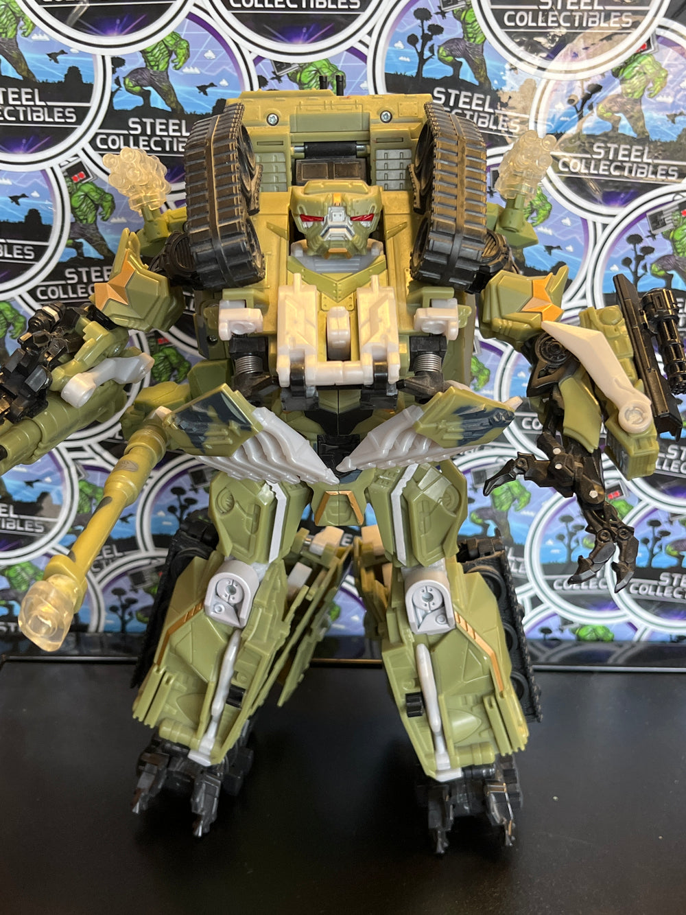 Transformers 2007 Leader Class Brawl (missing missiles)