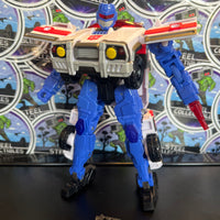 Transformers Age of the Primes Autobot Red Alert (Armada)