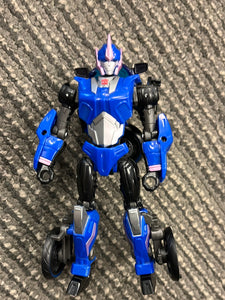 Transformers legacy Prime Universe Arcee