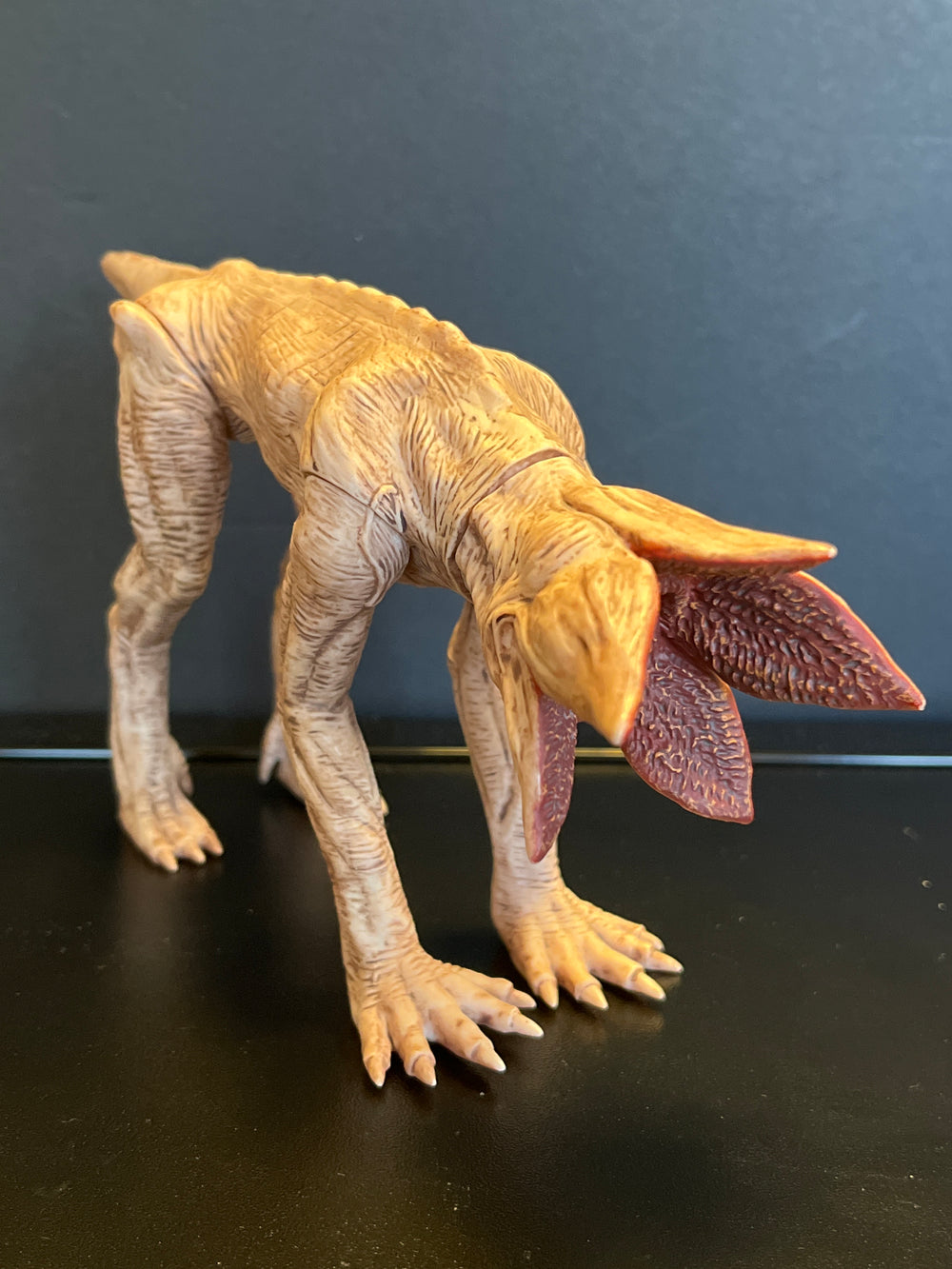 Bandai Stranger Things The Void Series Demodog