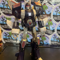 Transformers Universe Cyclonus