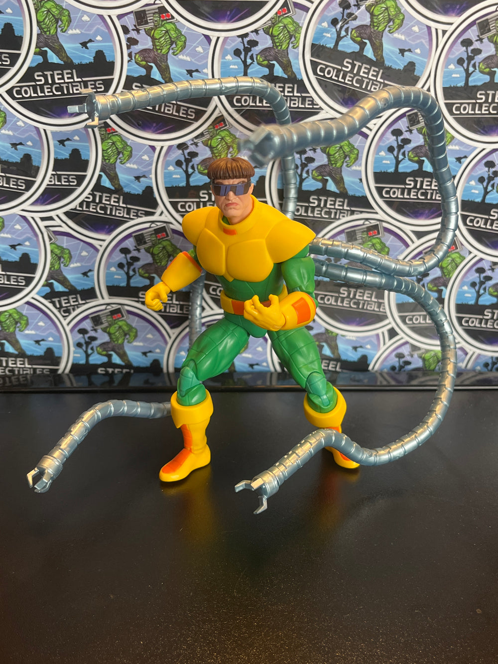 Marvel Legends Doc Ock (Retro VHS 2 pack version)