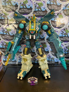 Transformers Cybertron Ultra Class Menasor