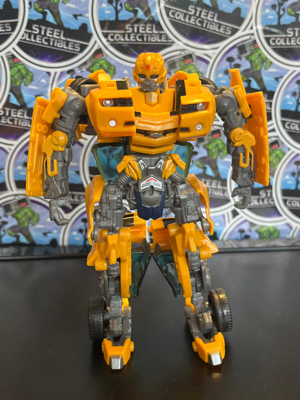 Transformers 2007 Deluxe Bumblebee