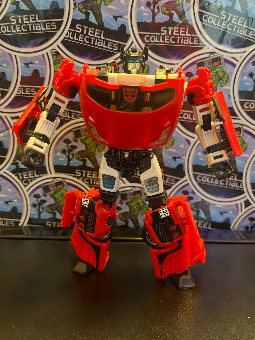 Transformers Universe Sideswipe