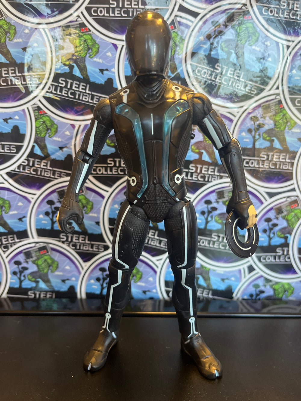 Tron Legacy Deluxe Sam Flynn Figure