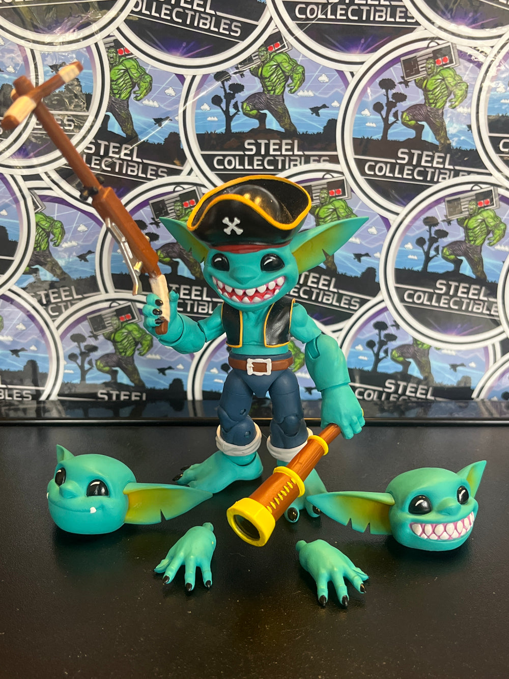 Plunderlings - Captain Teel