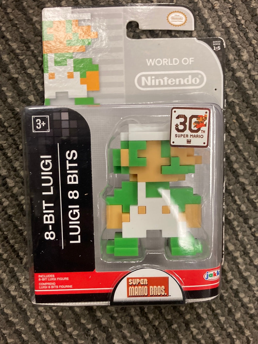 Jakks World of Nintendo 8-Bit Luigi