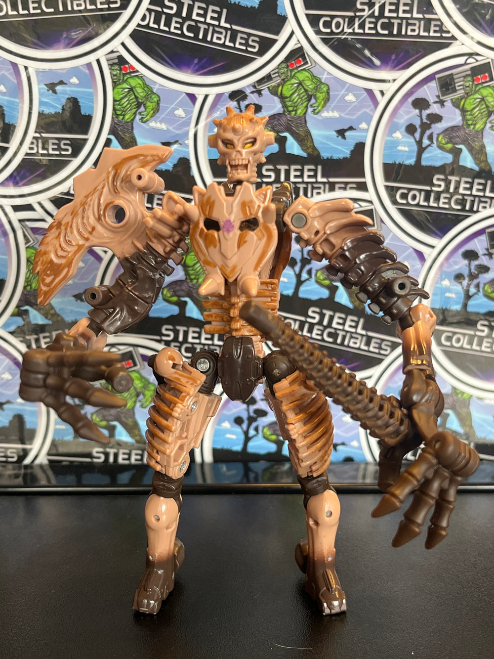 Transformers Kingdom Paleotrex Fossilizer