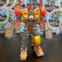 Transformers Legacy Junkion Crashbar