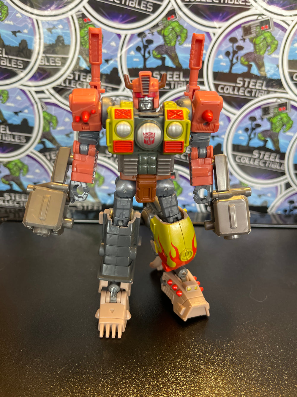 Transformers Legacy Junkion Crashbar
