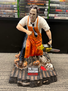 Spirit Halloween Exclusive Leatherface Statue with Sounds (Texas Chainsaw)