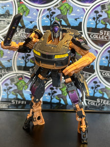 Transfomers Rise of the Beasts Mainline Deluxe Nightbird
