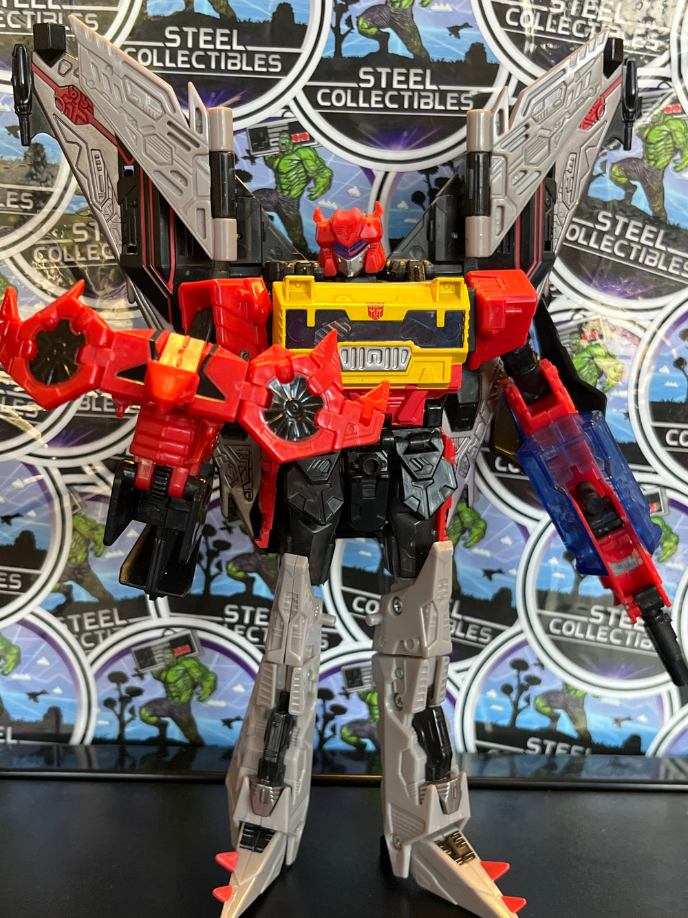 Transformers Universe Blaster