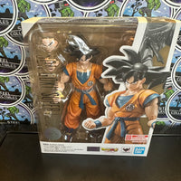 S.H. Figuarts - “Dragon Ball Super: Super Hero” Son Goku (Super Hero) Figure
