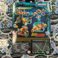 Transformers- “Transformers Legacy:  Evolution” Crashbar Deluxe Class Poseable Action Figure [New/Sealed]
