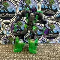 Transformers- “Transformers: Prime” Dark Energon Knockout Deluxe Class Poseable Action Figure
