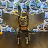 Transformers- “Transformers: War for Cybertron Trilogy” Sparkless Seeker Voyager Class Action Figure
