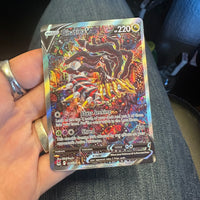 Pokémon TCG- “SWSH11: Lost Origin” Giratina V (Alternate Full Art) Lightly Played Single Card [LP]
