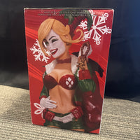 DC Collectibles- Holiday Harley Quinn “DC Bombshells” Collectible Statue
