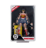 DC Direct- “Wonder Woman” Wonder Woman (Page Punchers) Poseable Action Figure w/ Exclusive Comic Book [New/Sealed]
