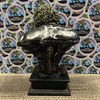 Prime 1 Studio Blitzway- “Batman: The Dark Knight” Heath Ledger’s Joker (PBDC-08) 1/3 Scale Limited Edition Model Bust Collectible Figure/Statue [#/3800]

