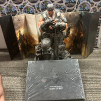 Epic Games- “Gears of War 3” Marcus Fenix (Limited Edition) Collector’s Statue Statue w/ Diorama Background, & Artbook (No Game!)  [Loose/Out of Box]
